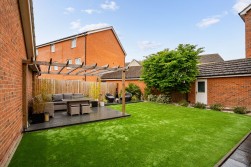 Greenhaze Lane, Great Cambourne, CB23