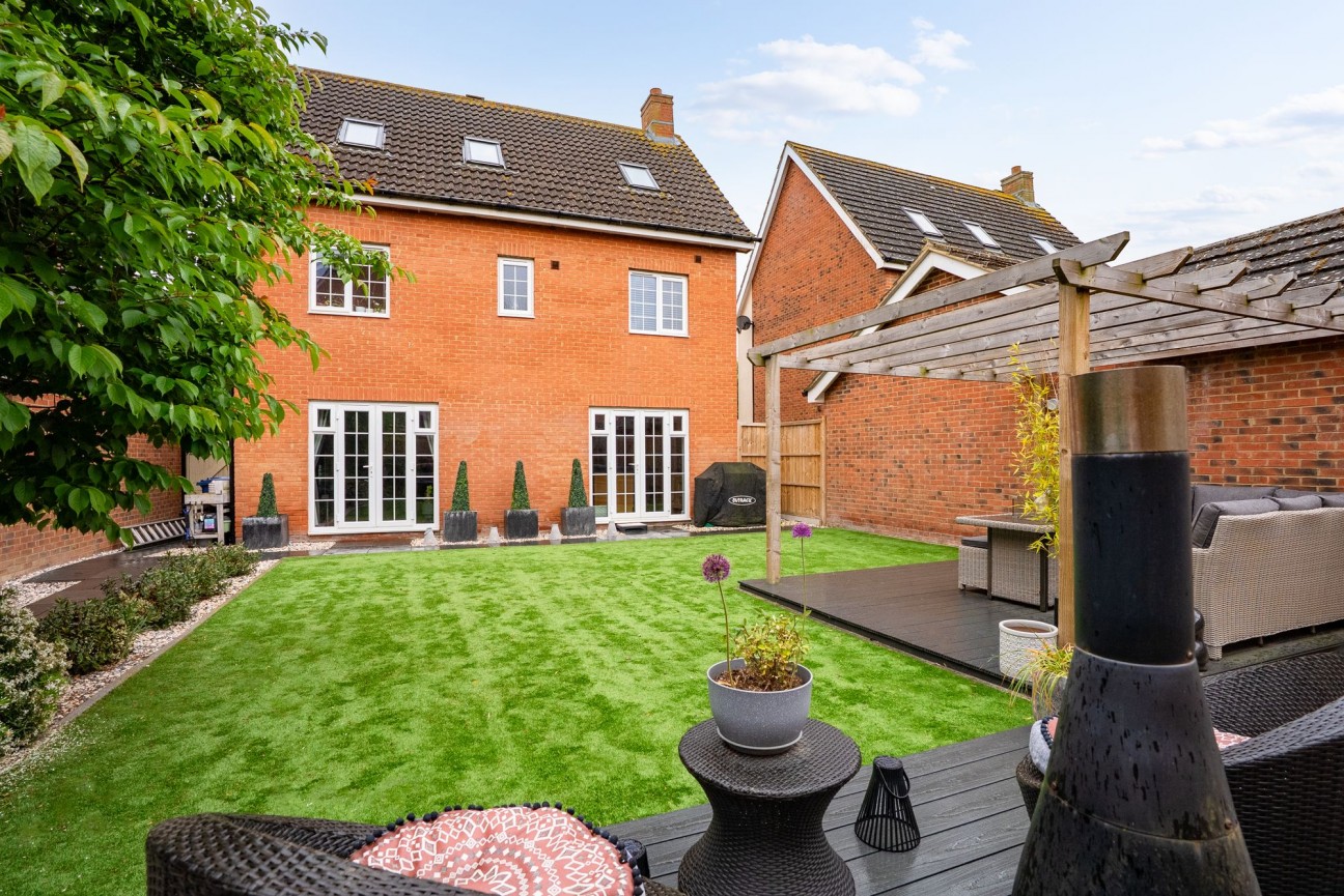 Greenhaze Lane, Great Cambourne, CB23