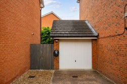 Greenhaze Lane, Great Cambourne, CB23
