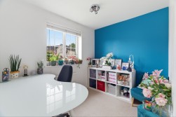 Greenhaze Lane, Great Cambourne, CB23