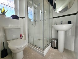 Greenhaze Lane, Great Cambourne, CB23