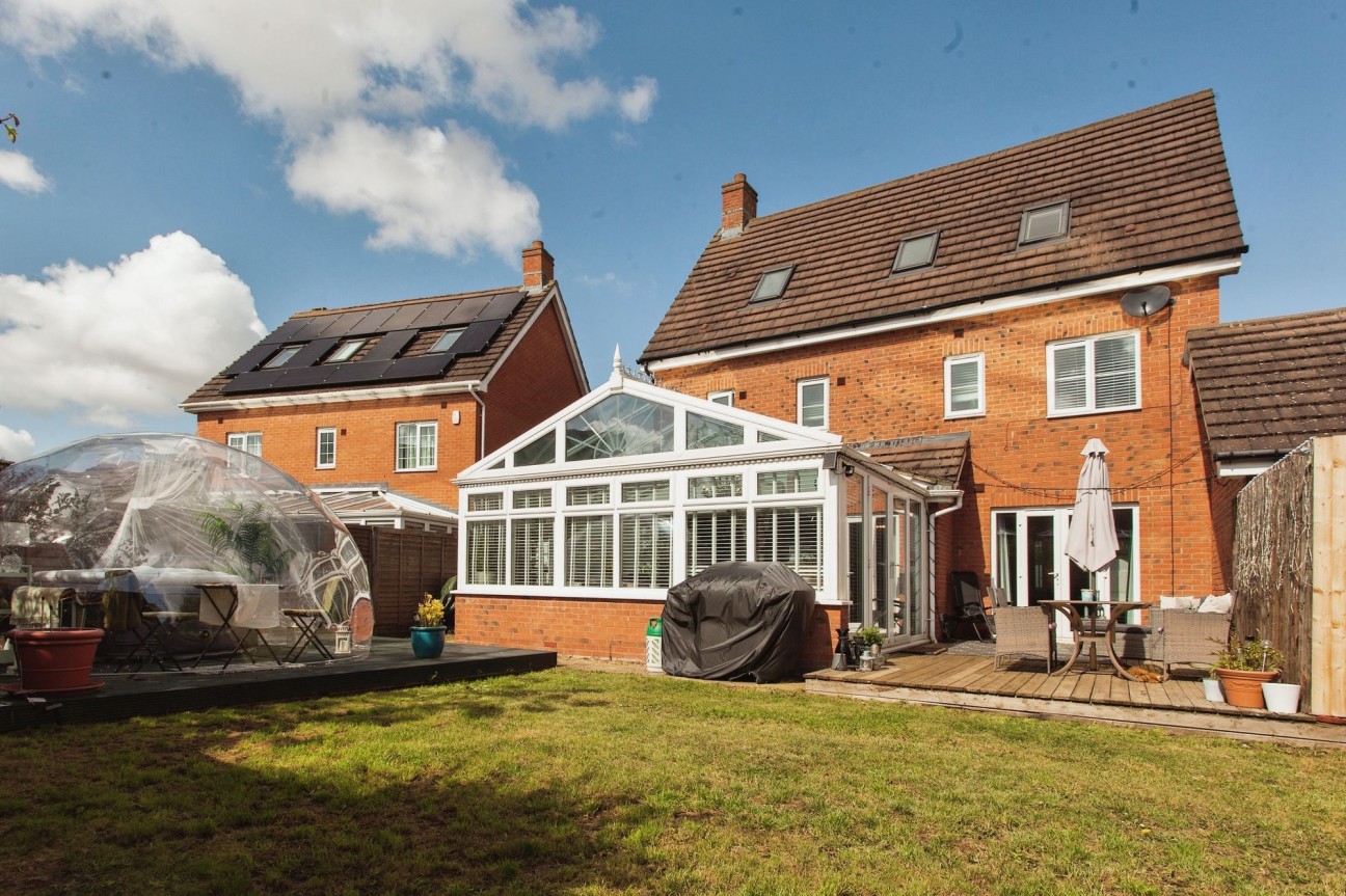 Greenhaze Lane, Great Cambourne, CB23