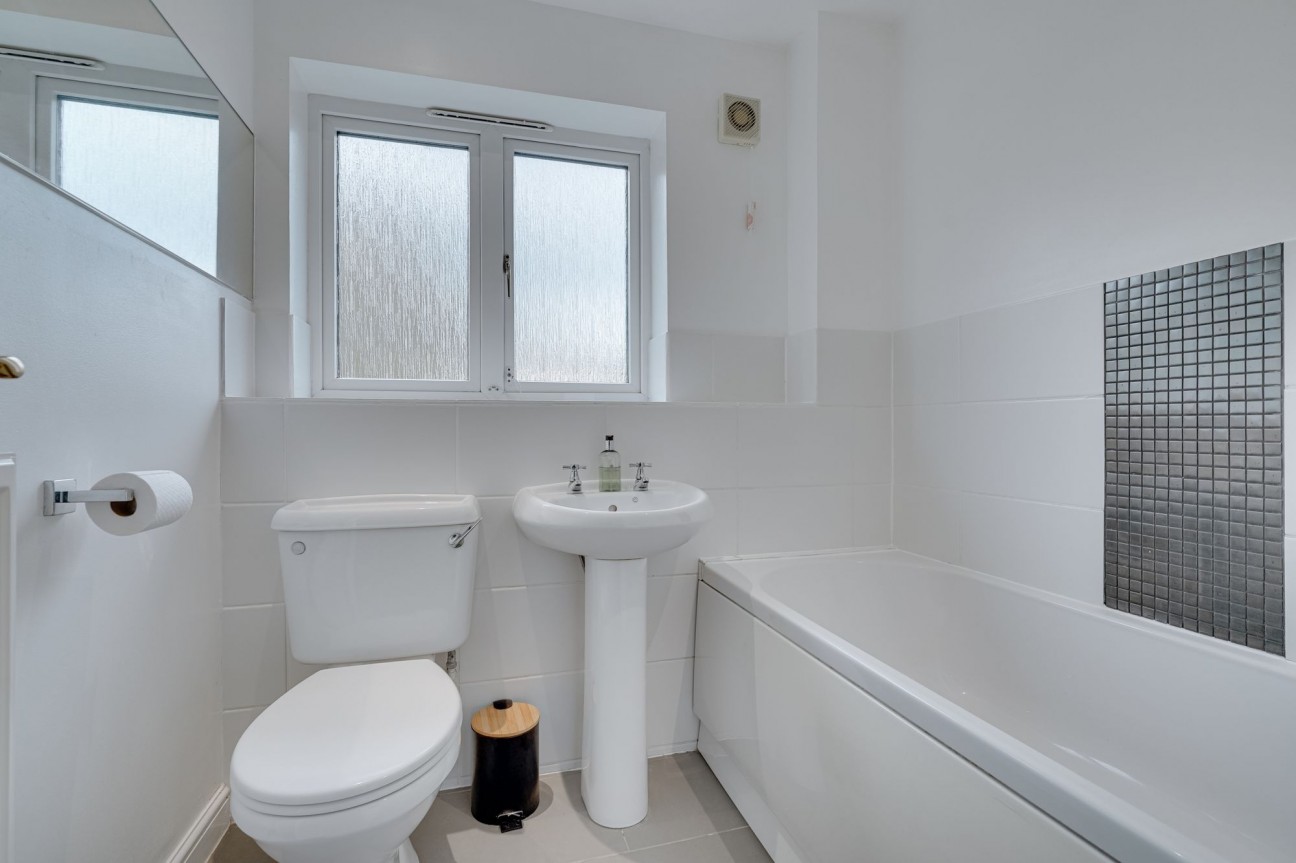 Crow Hill Lane, Great Cambourne, CB23