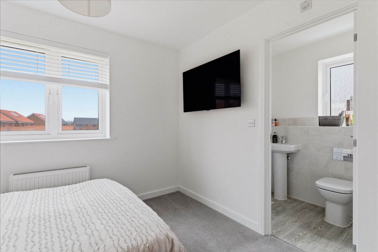 Rosemary Gardens, Kennett, CB8