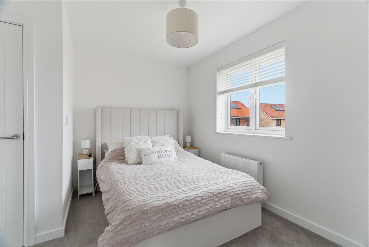 Rosemary Gardens, Kennett, CB8