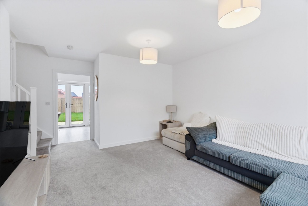 Rosemary Gardens, Kennett, CB8