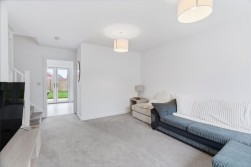 Rosemary Gardens, Kennett, CB8