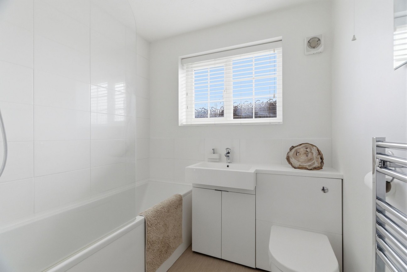 Jeavons Lane, Great Cambourne, CB23