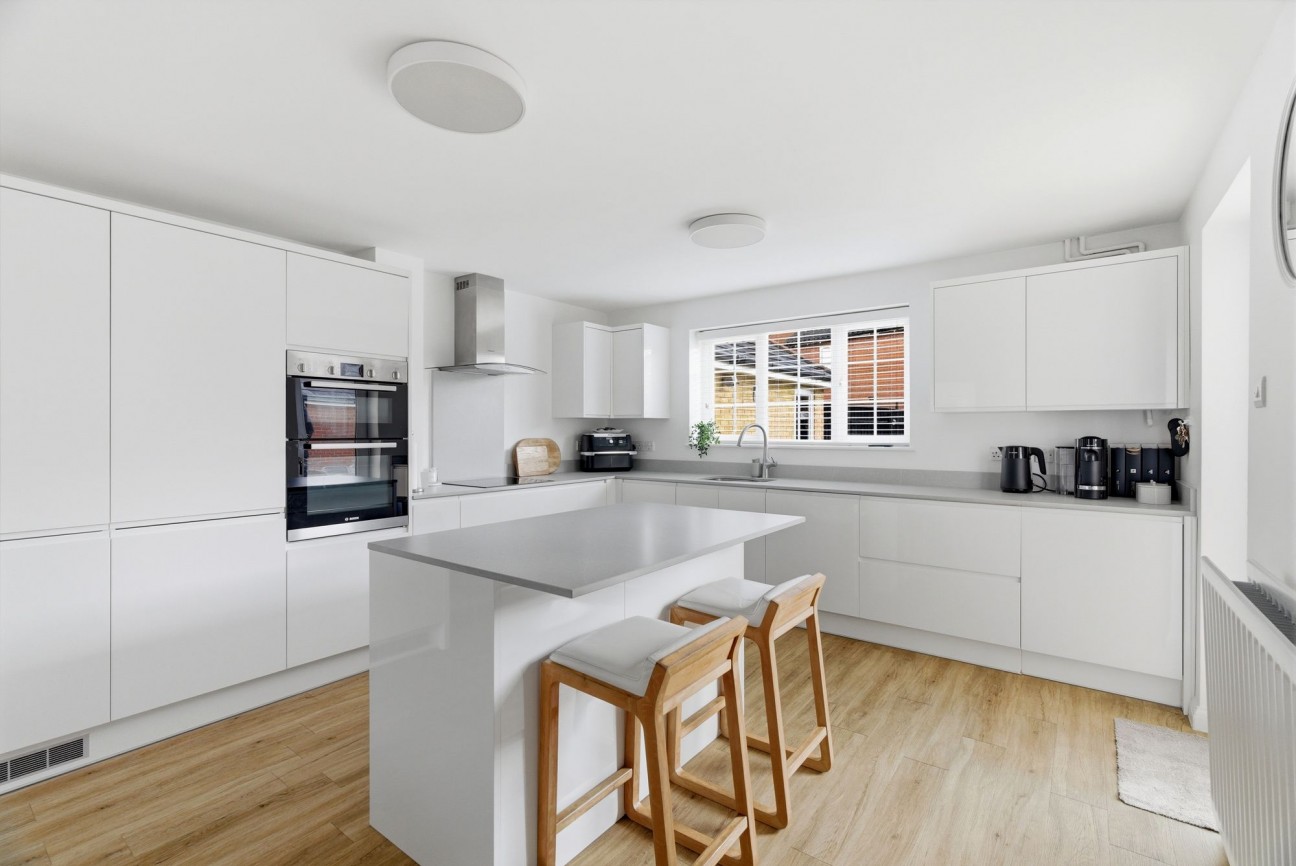 Jeavons Lane, Great Cambourne, CB23