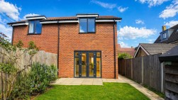 Oxford Way, Upper Cambourne, CB23