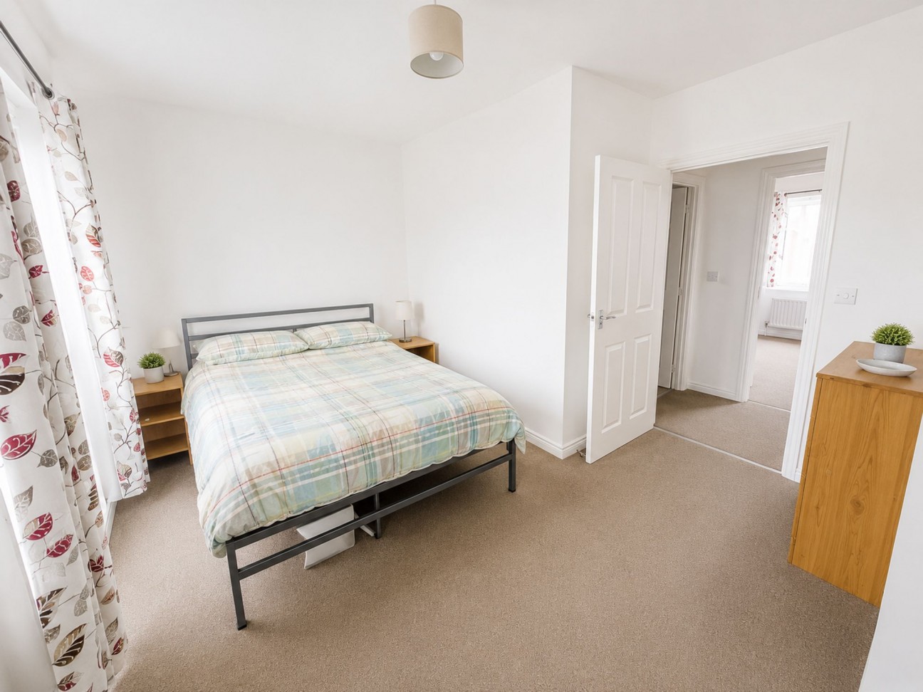 Bisley Crescent, Upper Cambourne, CB23