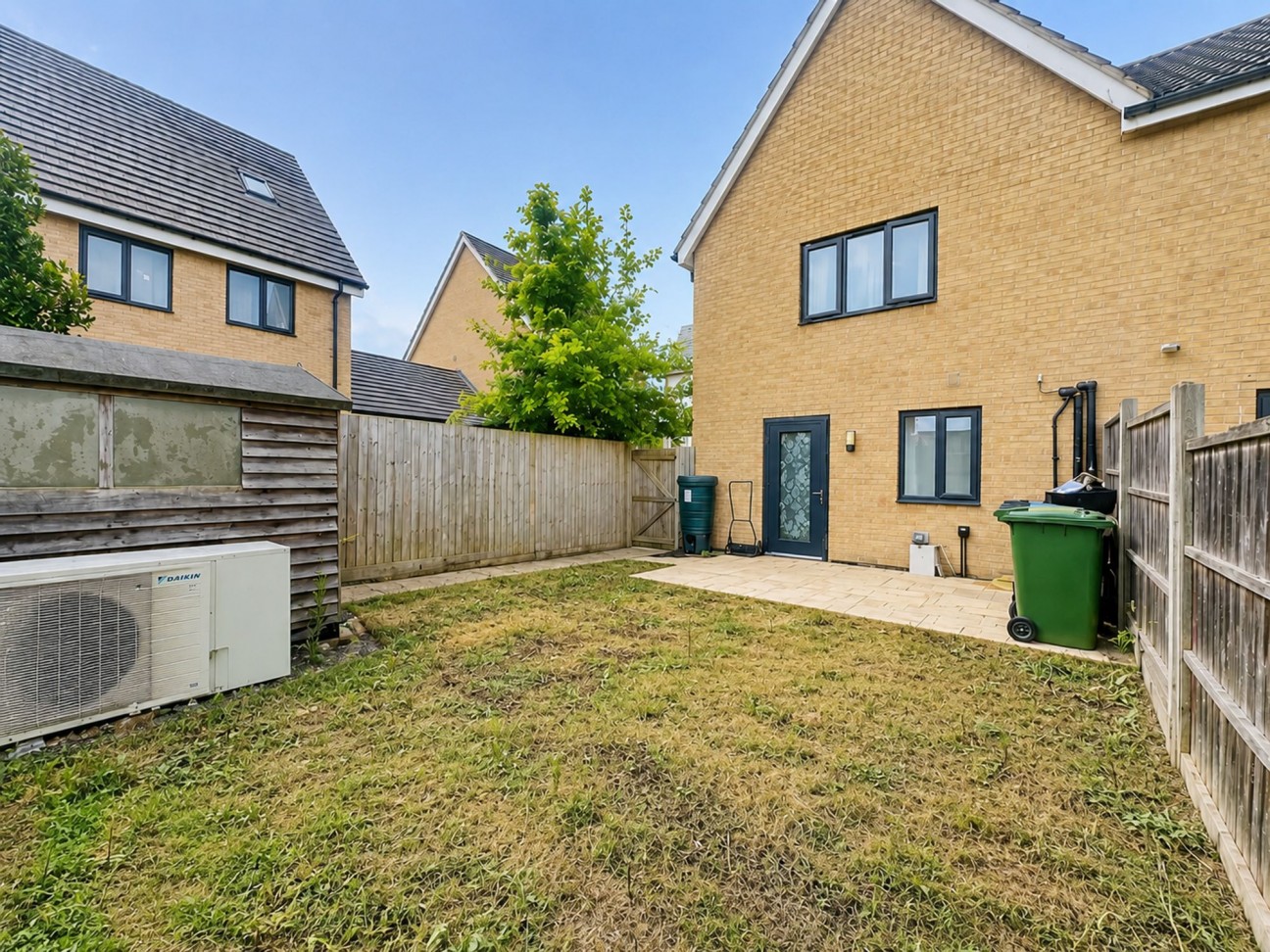Bisley Crescent, Upper Cambourne, CB23