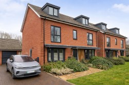 Gladiator Road, Upper Cambourne, CB23