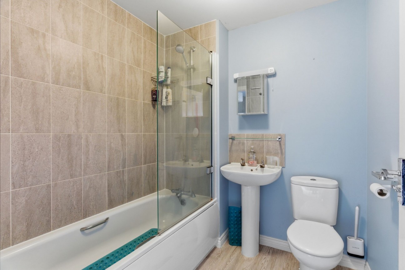 Vickers Way, Upper Cambourne, CB23