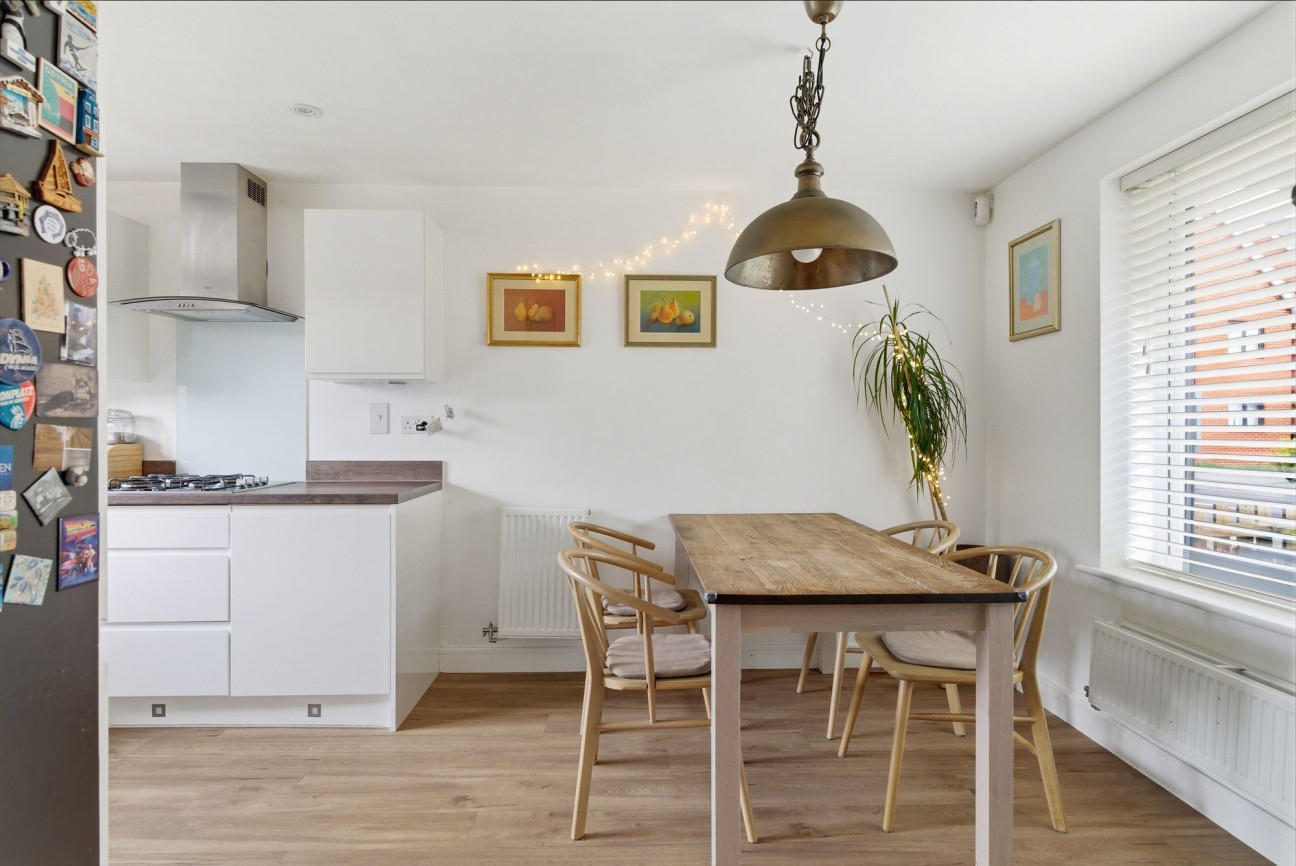 Gladiator Road, Upper Cambourne, CB23