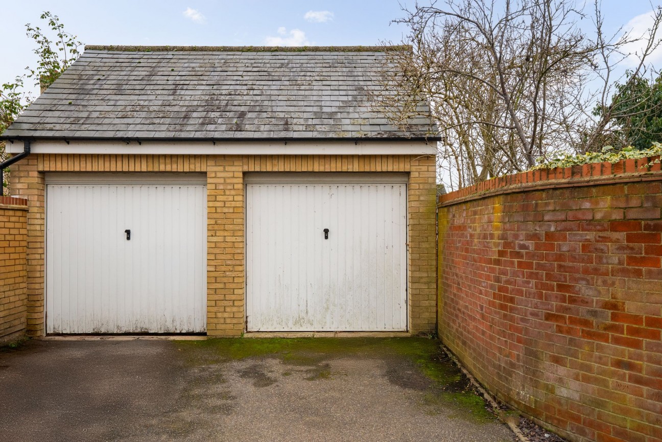 Foxhollow, Great Cambourne, CB23