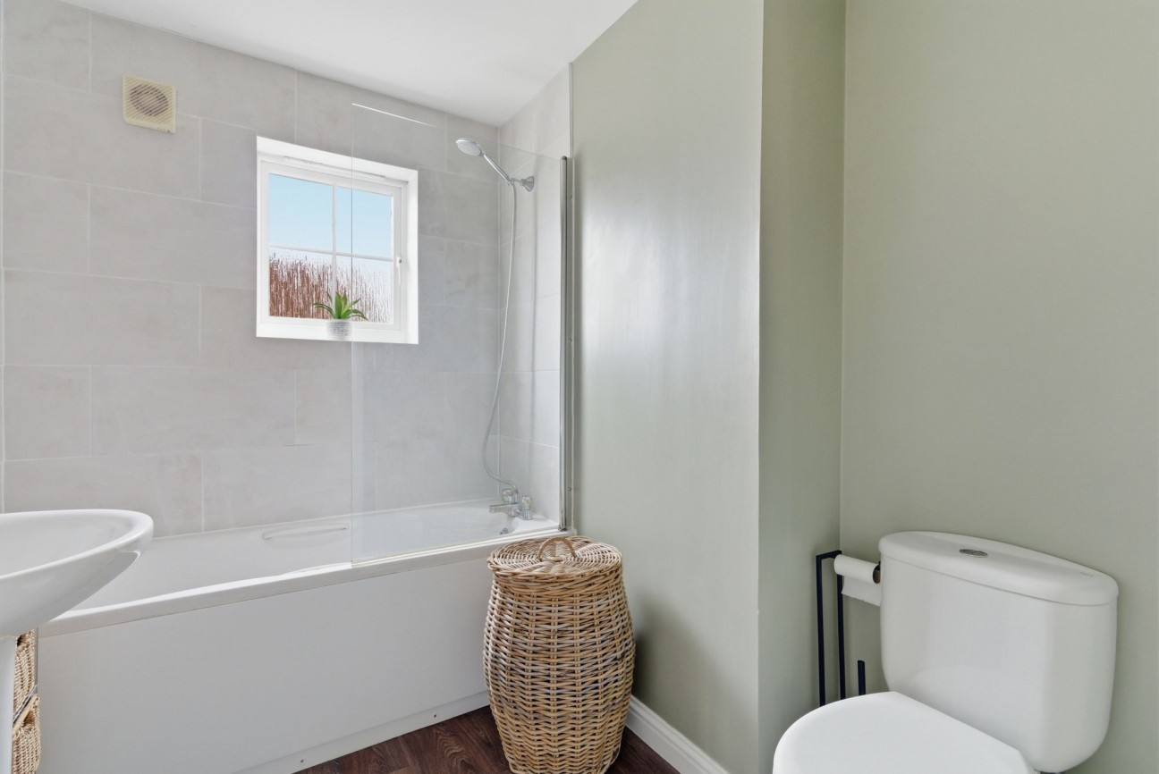 Brookfield Way, Lower Cambourne, CB23