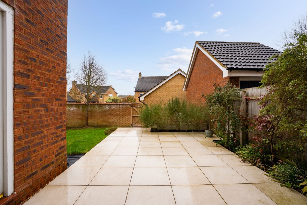 Brookfield Way, Lower Cambourne, CB23