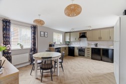 Brookfield Way, Lower Cambourne, CB23