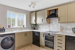 Brookfield Way, Lower Cambourne, CB23