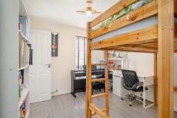 Mustang Drive, Upper Cambourne, CB23