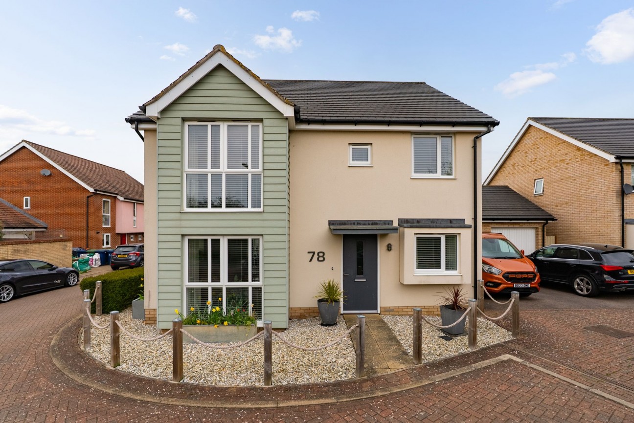 Spitfire Road, Upper Cambourne, CB23