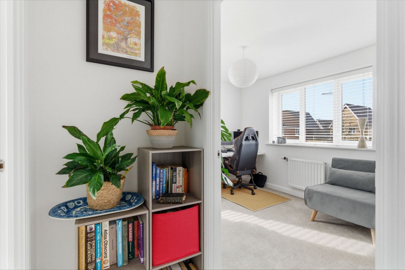 Spitfire Road, Upper Cambourne, CB23