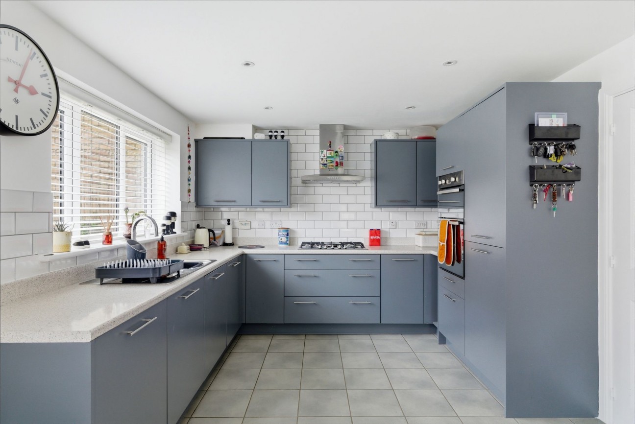 Spitfire Road, Upper Cambourne, CB23