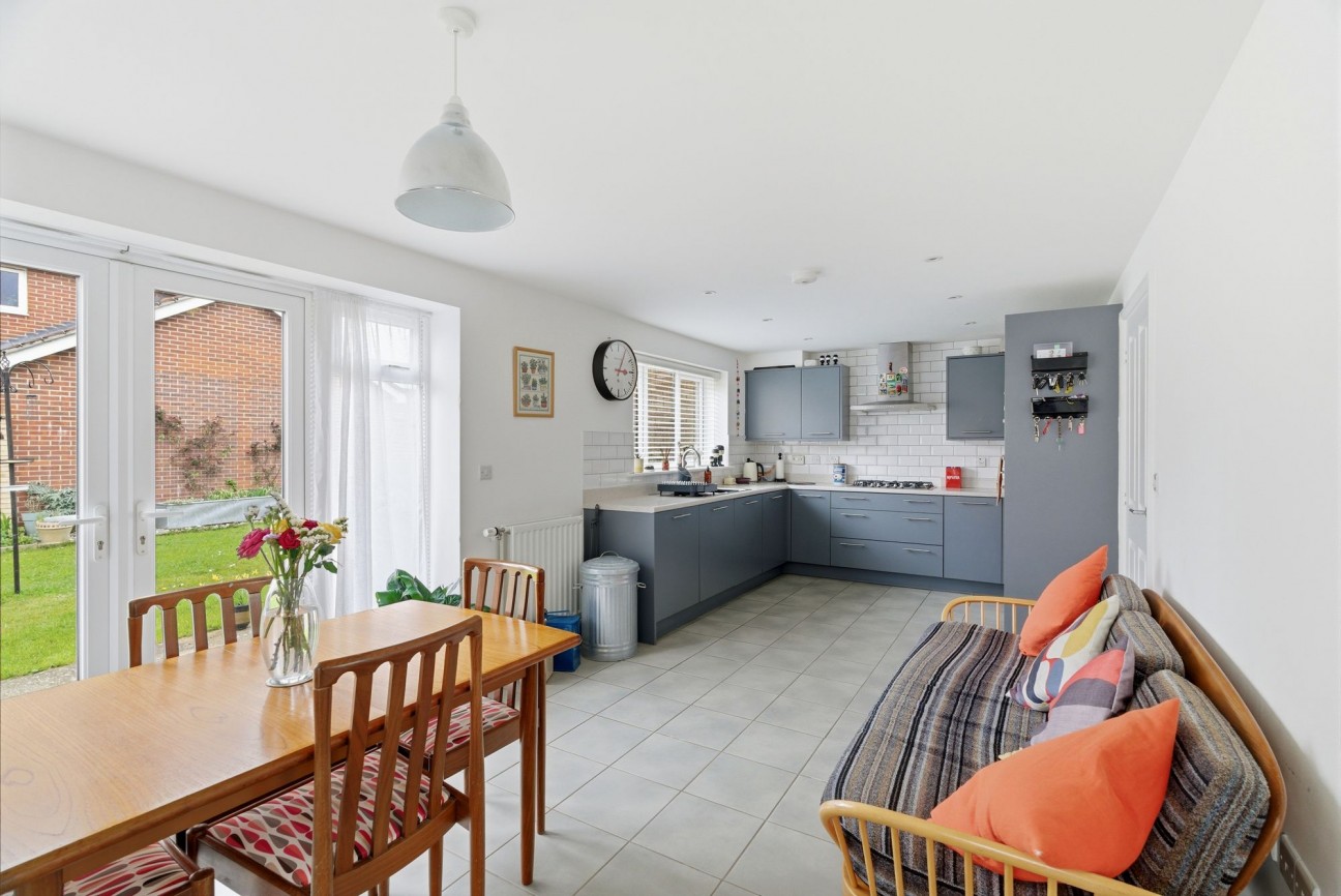 Spitfire Road, Upper Cambourne, CB23