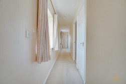 Merle Way, Lower Cambourne, CB23