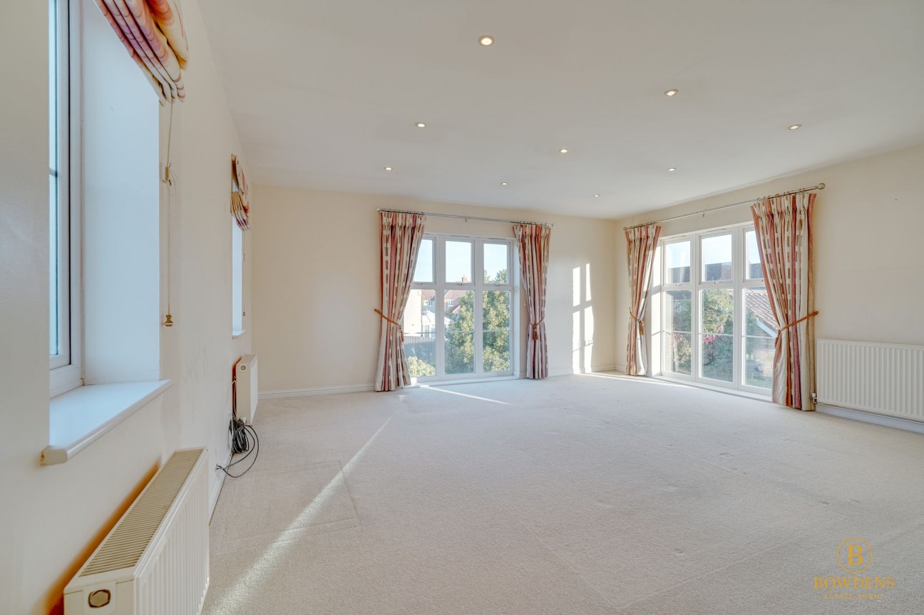 Merle Way, Lower Cambourne, CB23