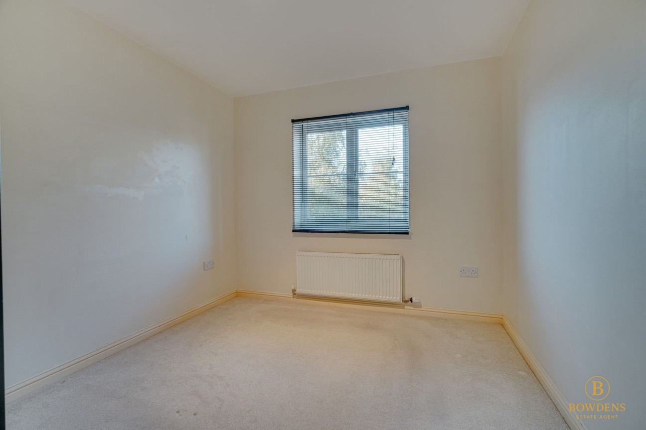 Merle Way, Lower Cambourne, CB23