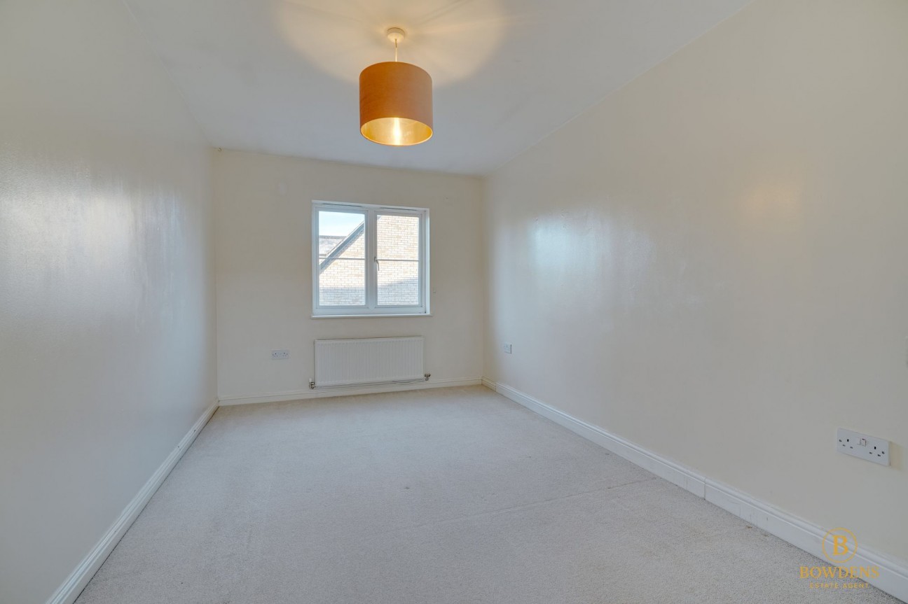 Merle Way, Lower Cambourne, CB23