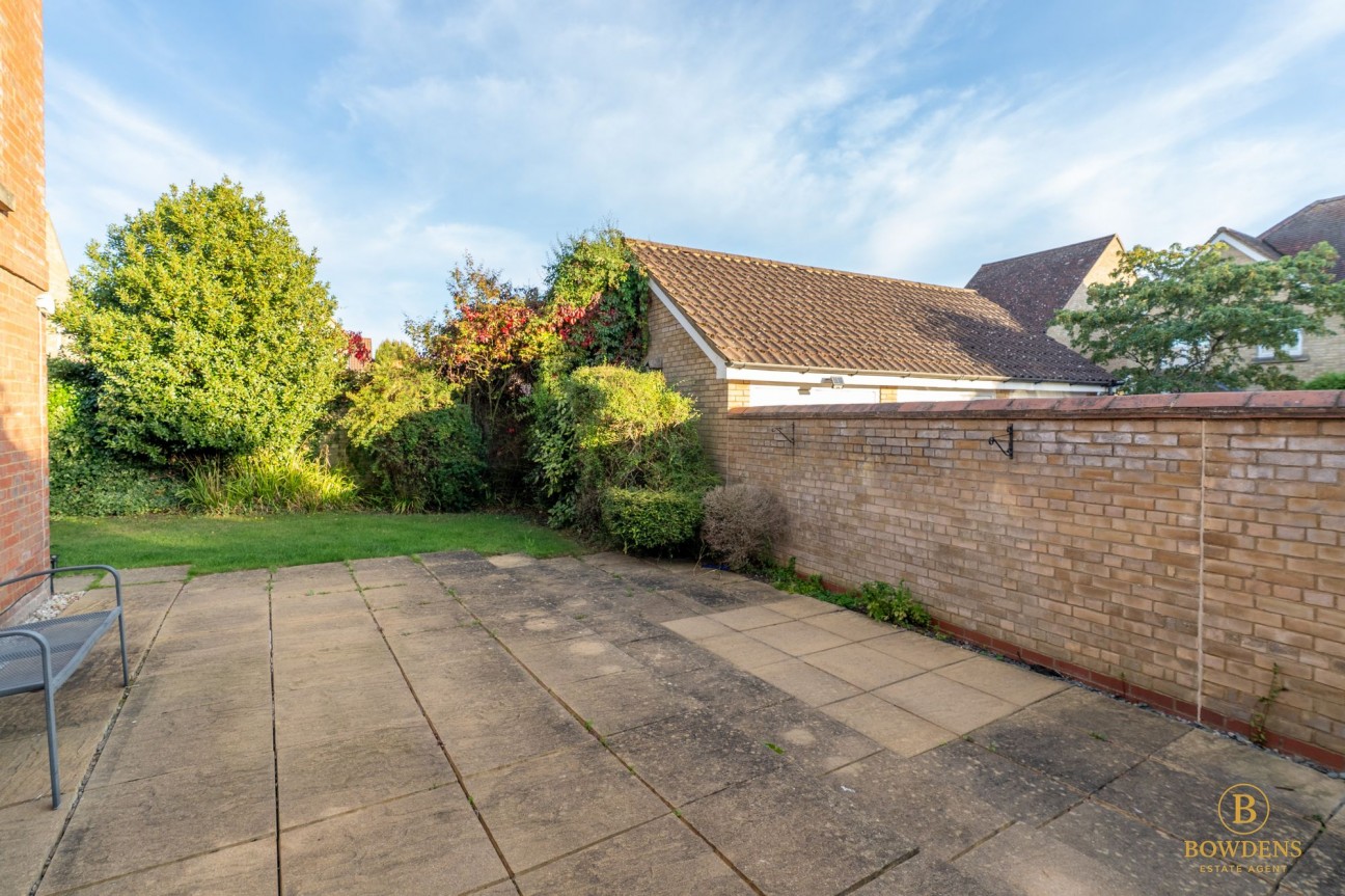 Merle Way, Lower Cambourne, CB23