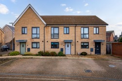 Short Drive, Upper Cambourne, CB23