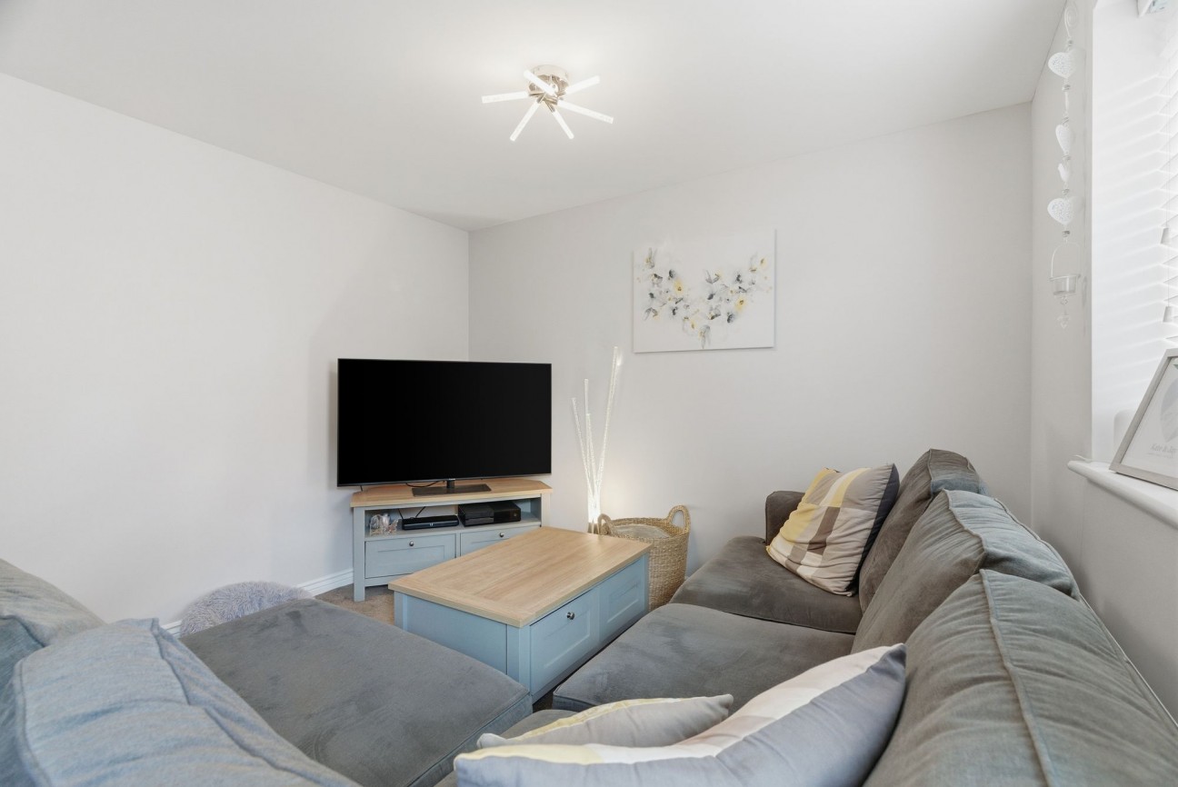 Short Drive, Upper Cambourne, CB23