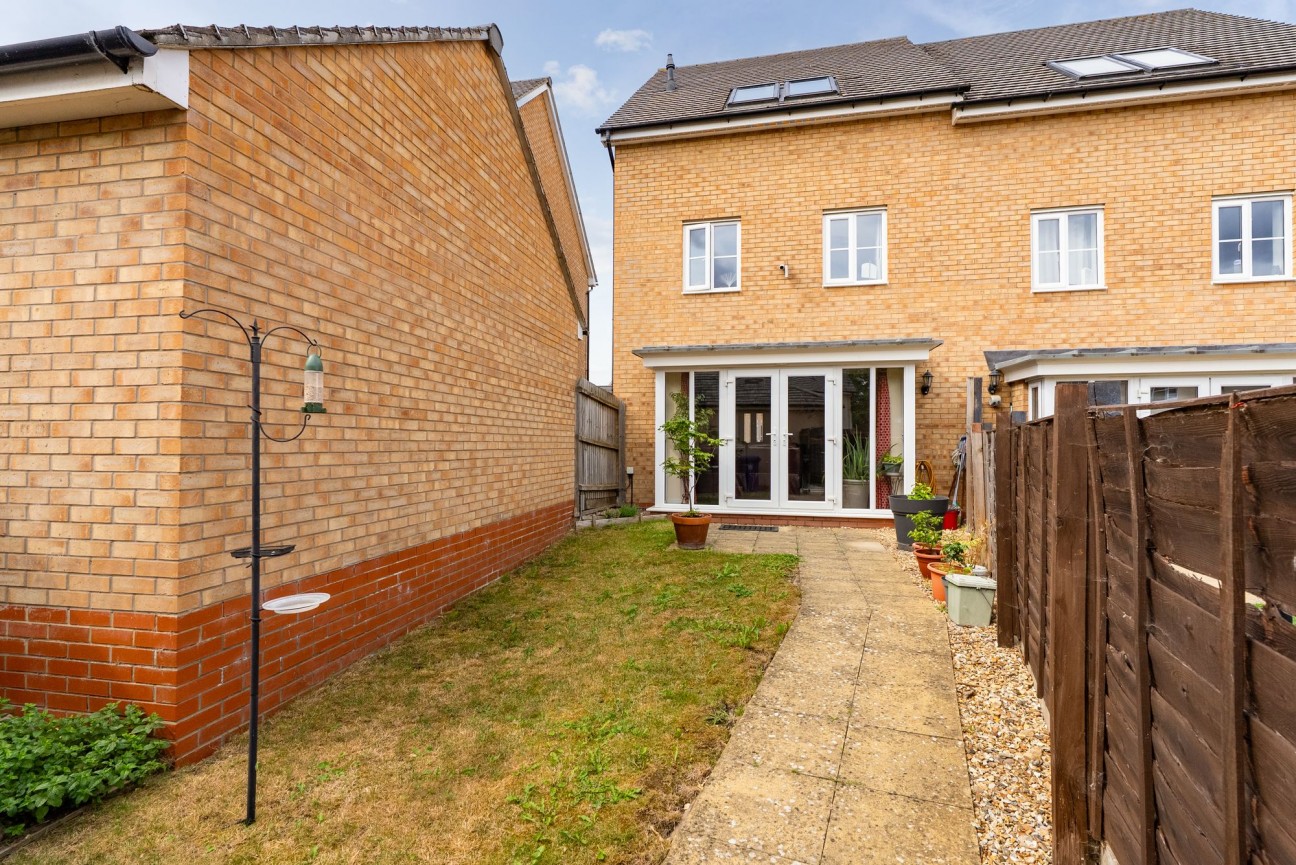Summers Hill Drive, Papworth Everard, CB23