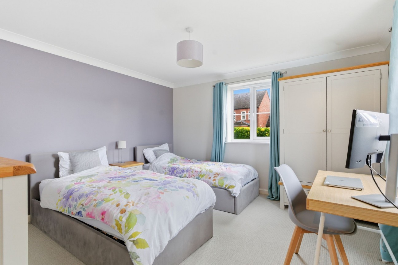 Greenhaze Lane, Great Cambourne, CB23