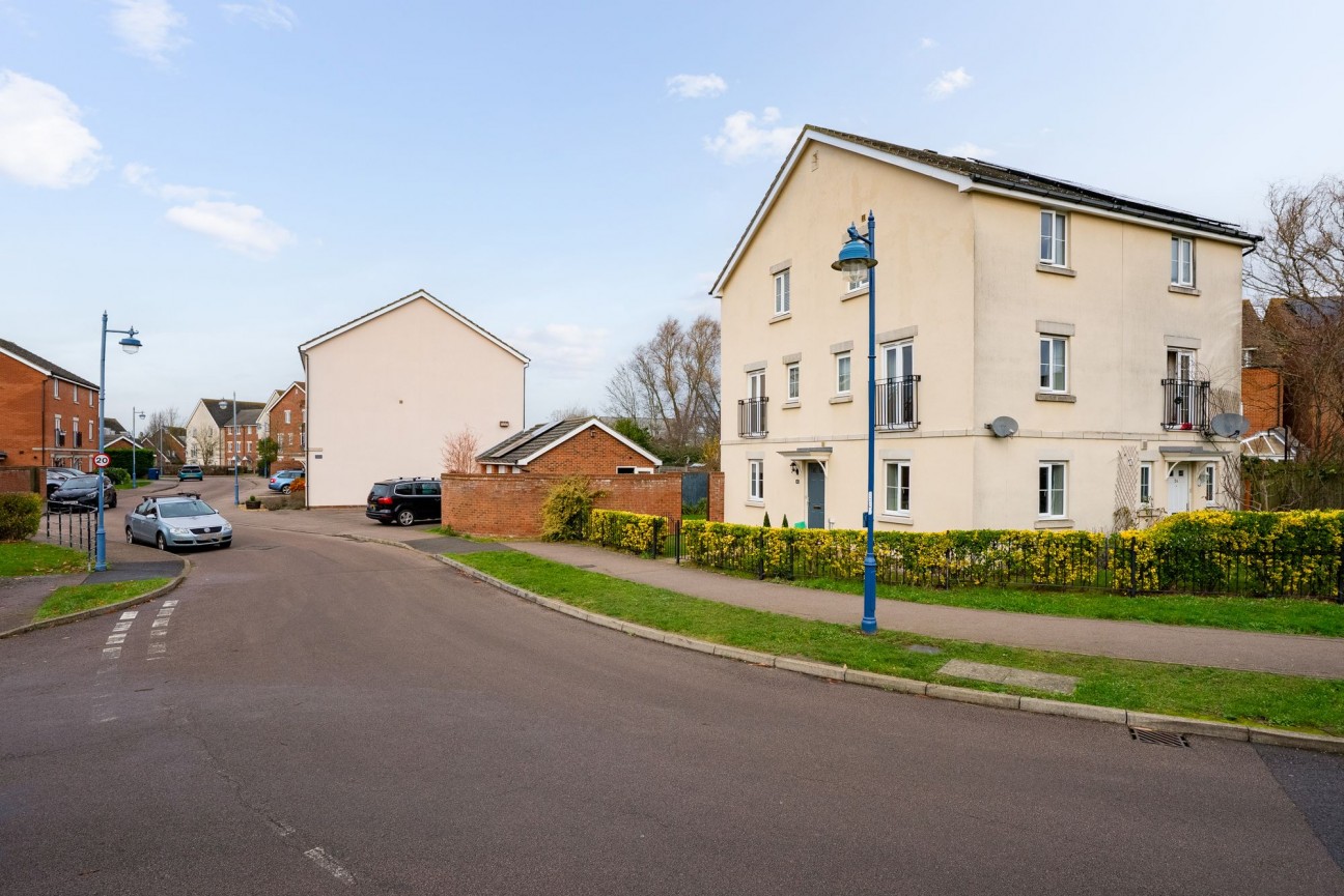 Greenhaze Lane, Great Cambourne, CB23