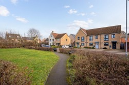 Short Drive, Upper Cambourne, CB23