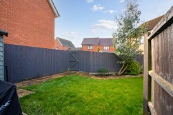Short Drive, Upper Cambourne, CB23