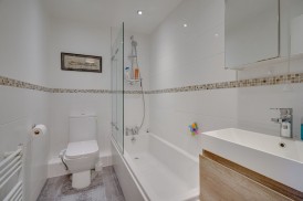 School Lane, Lower Cambourne, CB23