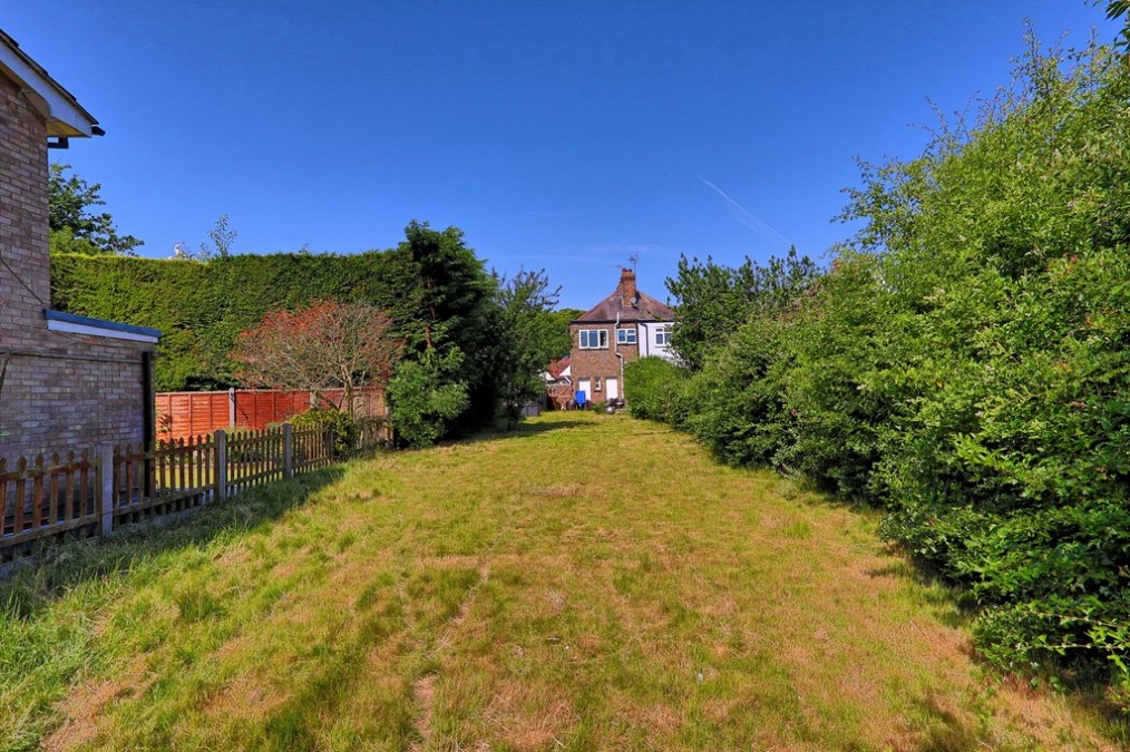 Daws Heath