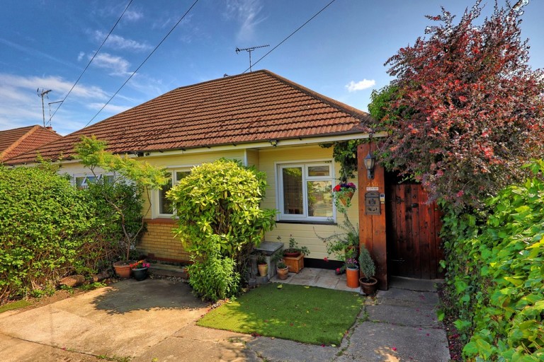 Hart Road, Thundersley