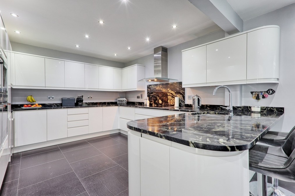 Falbro Crescent, Hadleigh