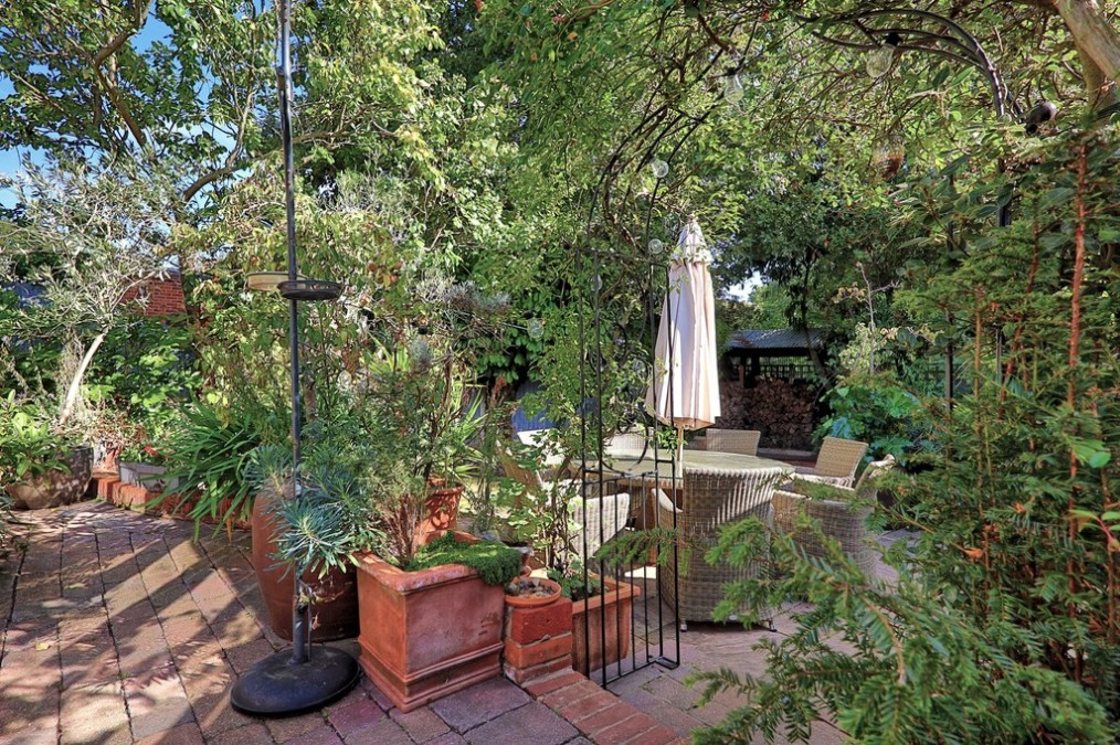 Warren Chase, Thundersley