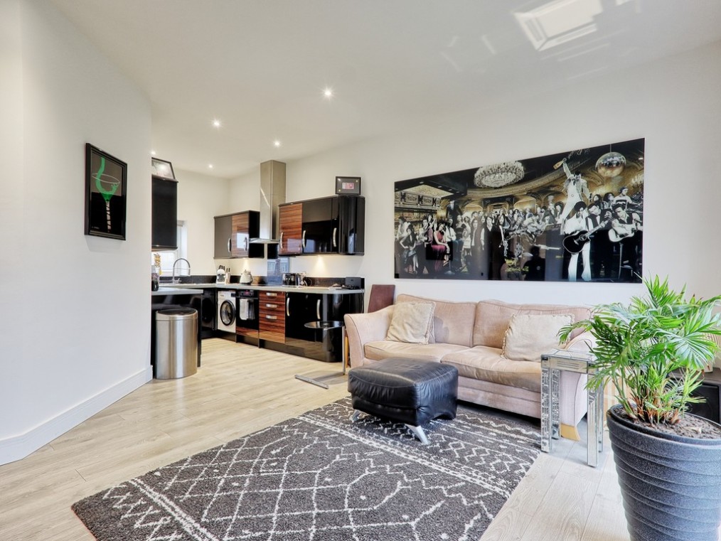 Rayleigh Road, Leigh-on-Sea