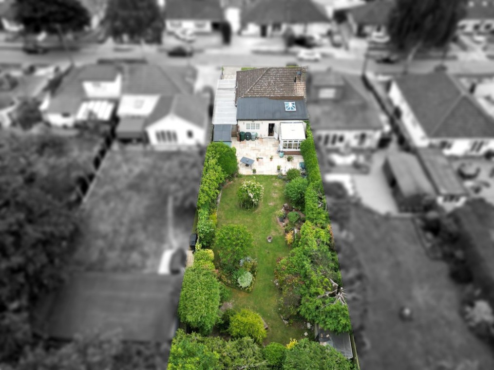 Fairmeade Avenue, Daws Heath