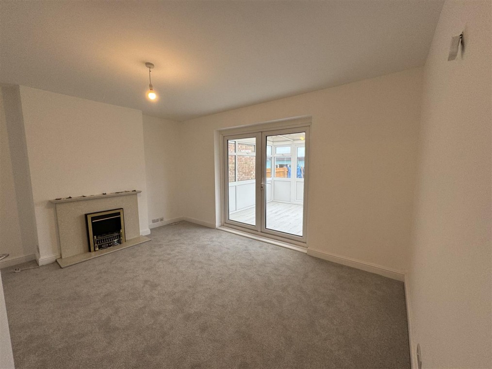 Rectory Close, Benfleet, SS7 2NF