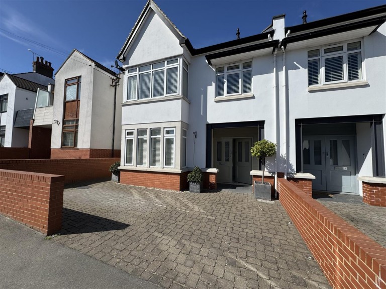 Leigham Court Drive, Leigh-On-Sea